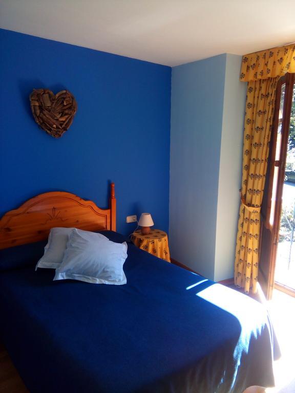 ホテル Casa Es Neres レス エクステリア 写真